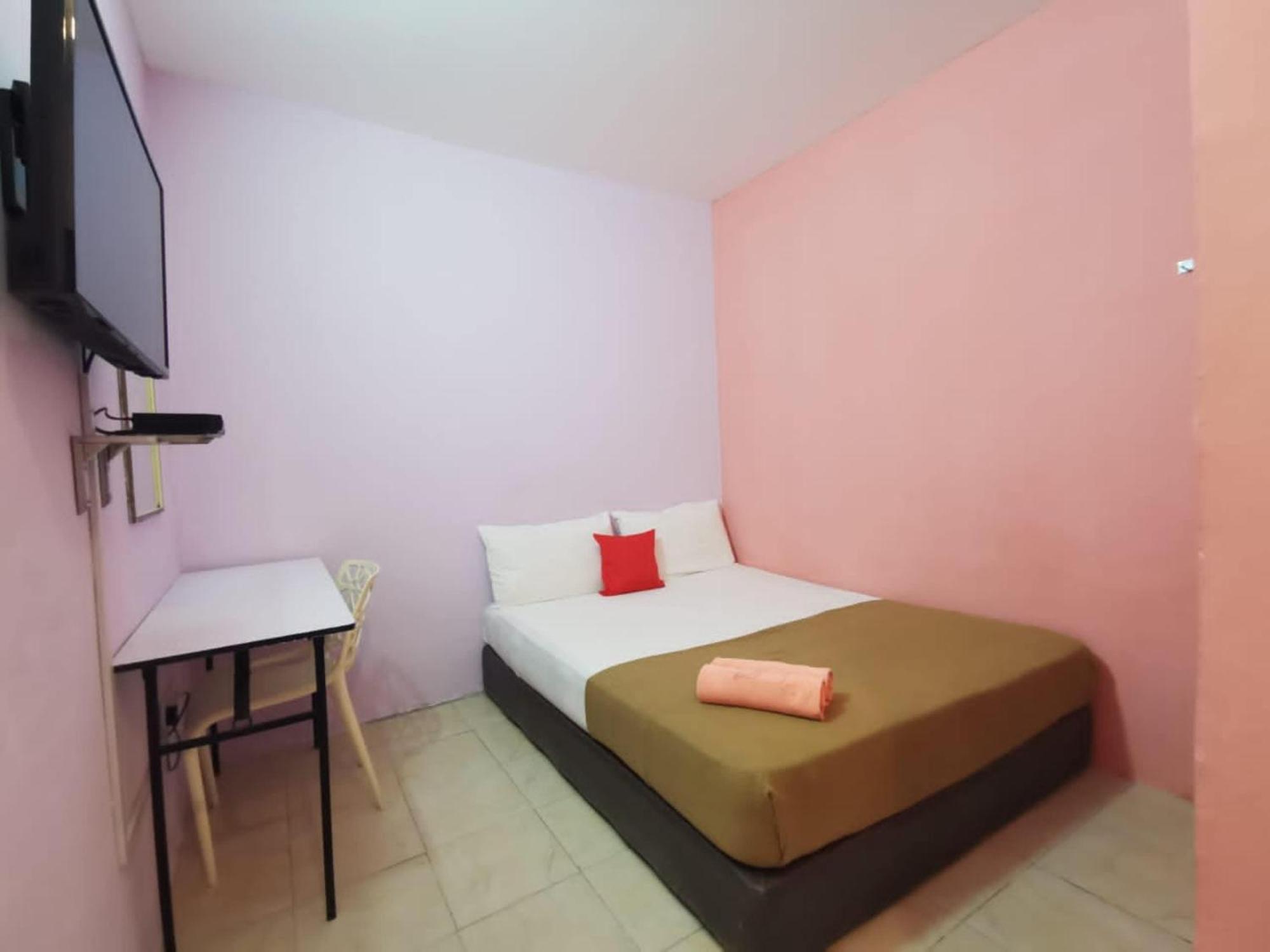 Super Oyo 90086 My Seven Days Inn Johor Bahru Zewnętrze zdjęcie