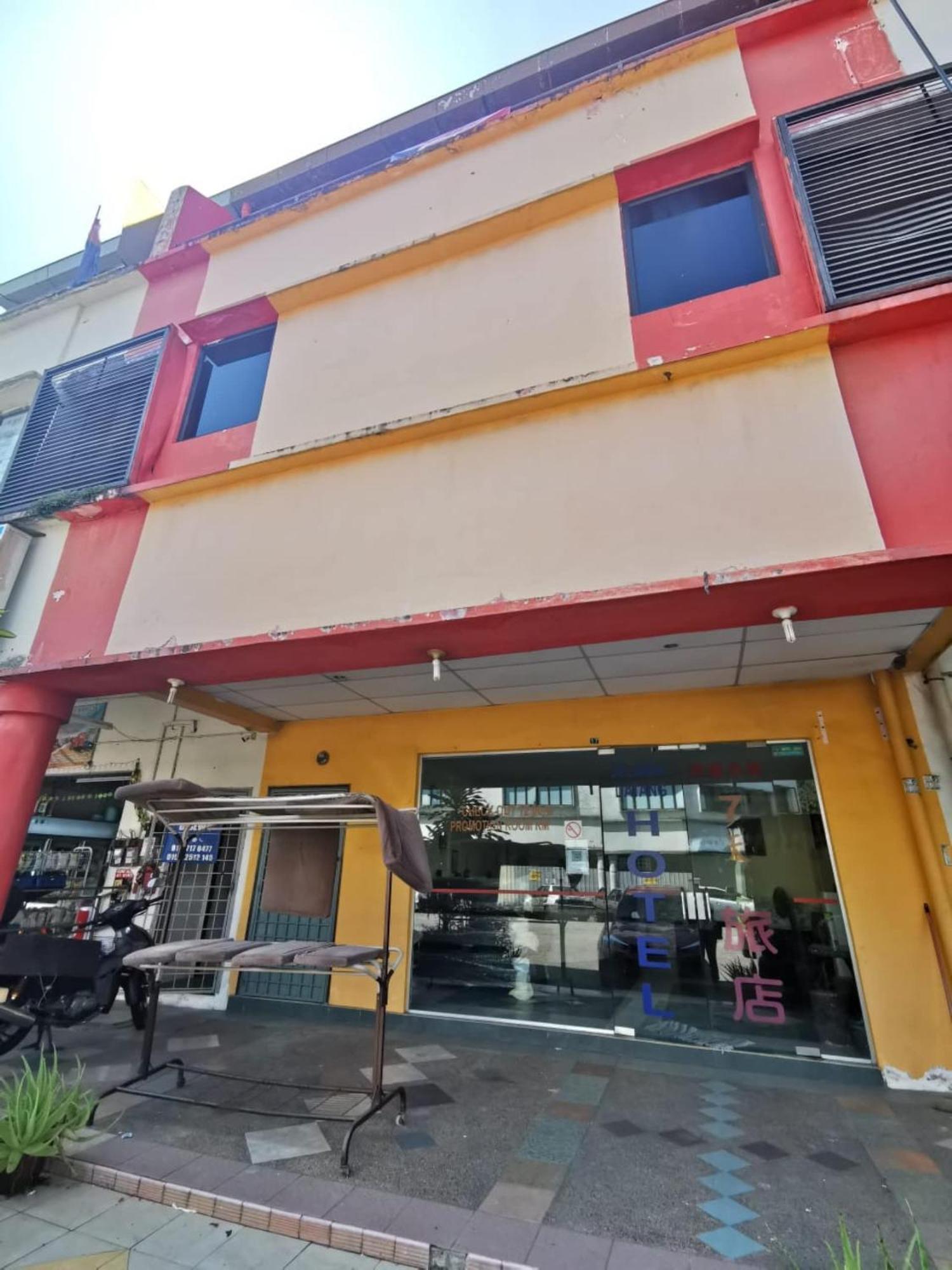 Super Oyo 90086 My Seven Days Inn Johor Bahru Zewnętrze zdjęcie