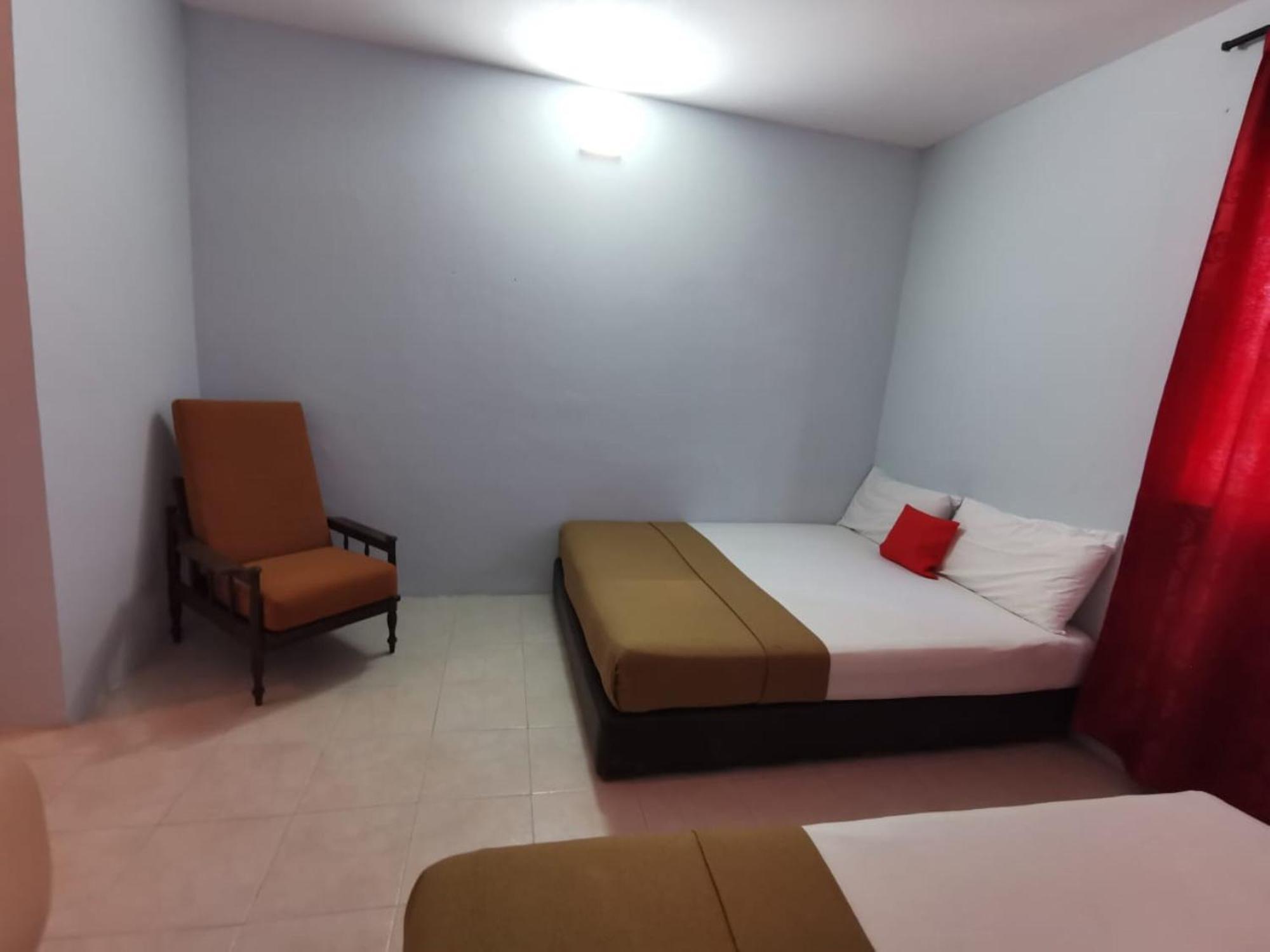 Super Oyo 90086 My Seven Days Inn Johor Bahru Zewnętrze zdjęcie