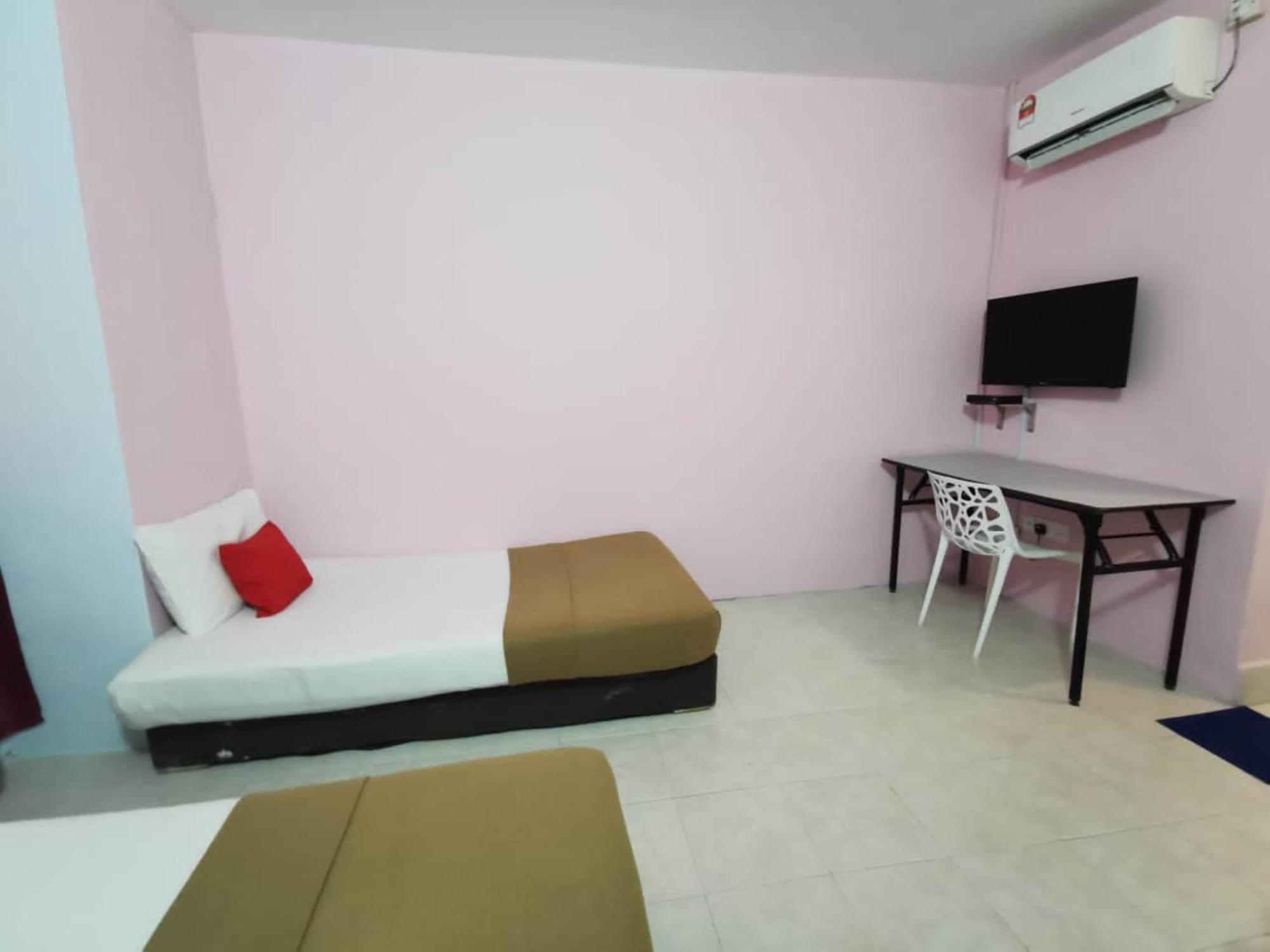 Super Oyo 90086 My Seven Days Inn Johor Bahru Zewnętrze zdjęcie