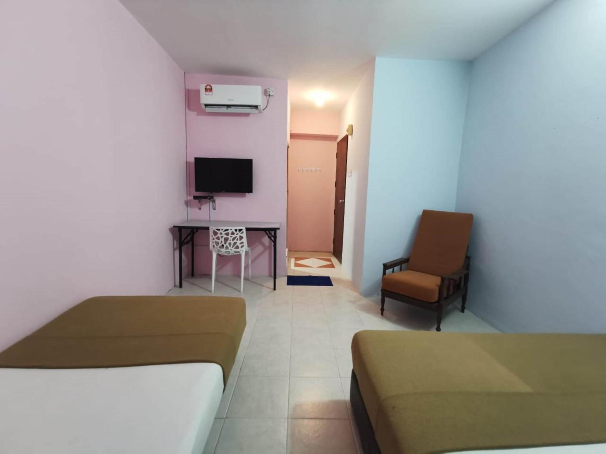 Super Oyo 90086 My Seven Days Inn Johor Bahru Zewnętrze zdjęcie